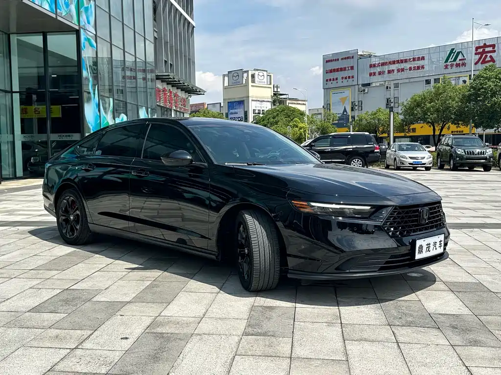 Honda Accord — миниатюра 8