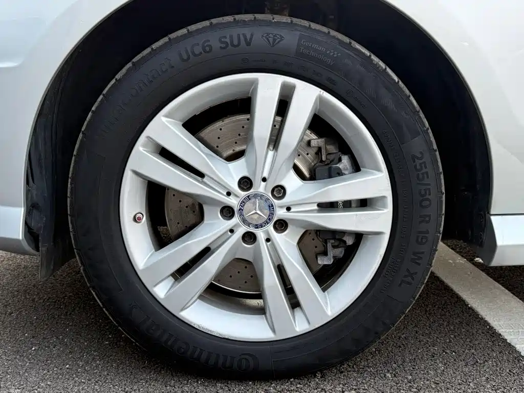 Mercedes-Benz M-Class — миниатюра 9