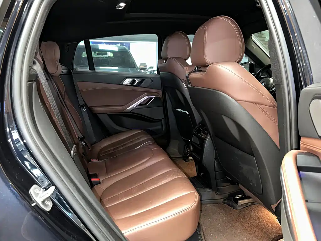 BMW X6 — миниатюра 9