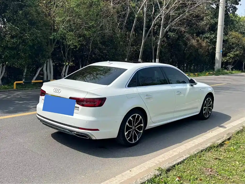 Audi A4L — миниатюра 5
