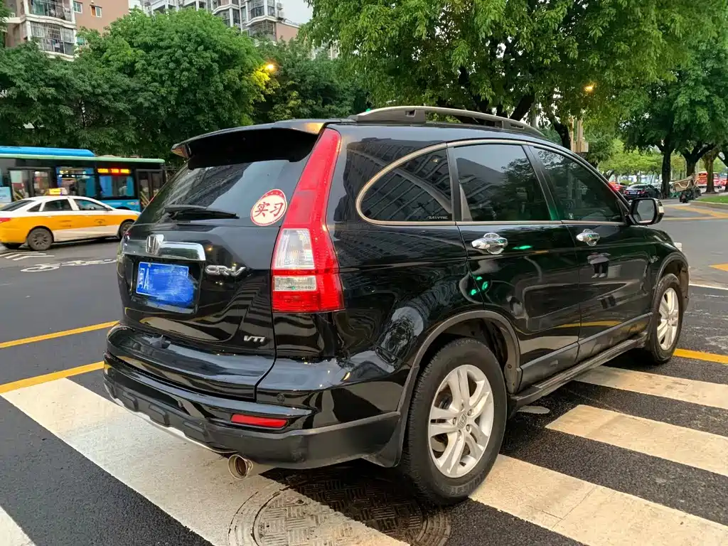 Honda CR-V — миниатюра 8