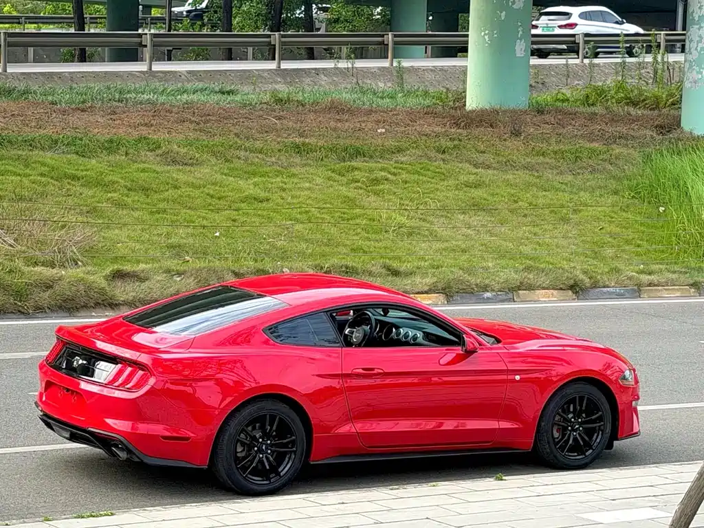 Ford Mustang 2018 2.3L EcoBoost