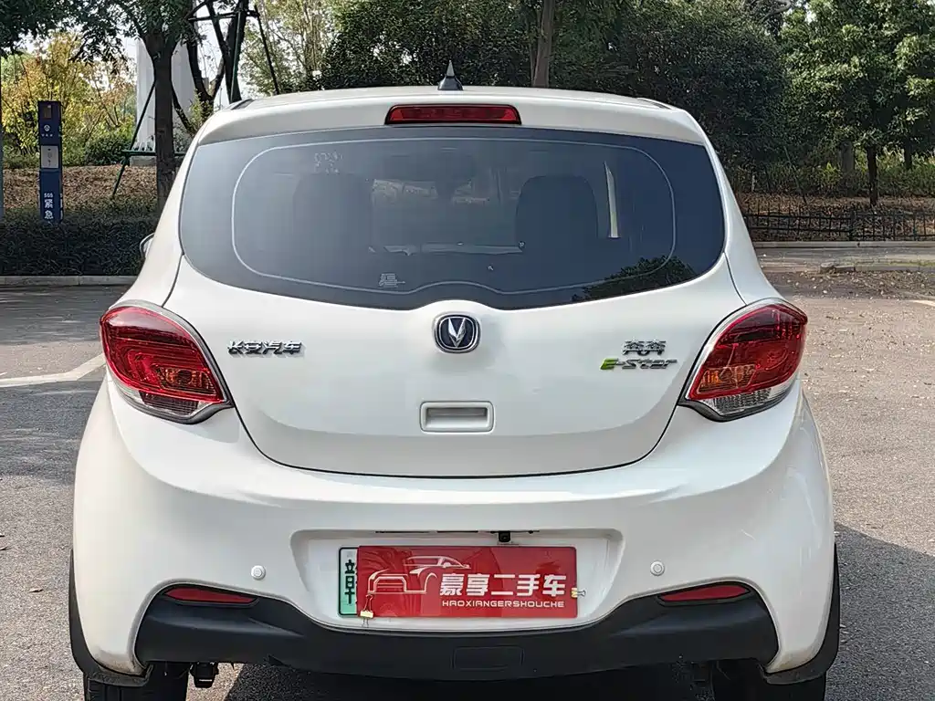 Changan Benben E-Star — миниатюра 12