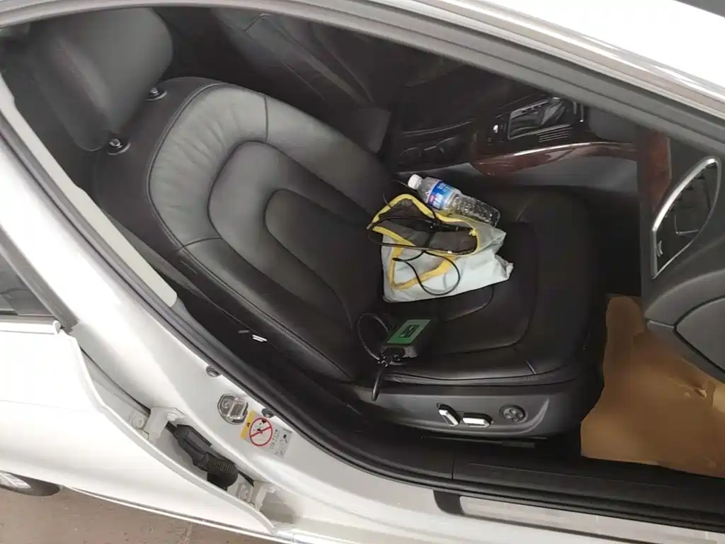 Audi A4L — миниатюра 25