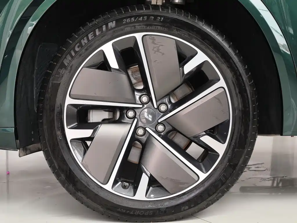 Li Auto Li L9 — миниатюра 4