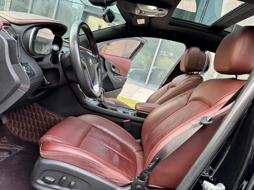 Buick LaCrosse — миниатюра 8
