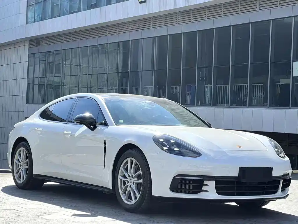 Porsche Panamera — миниатюра 3
