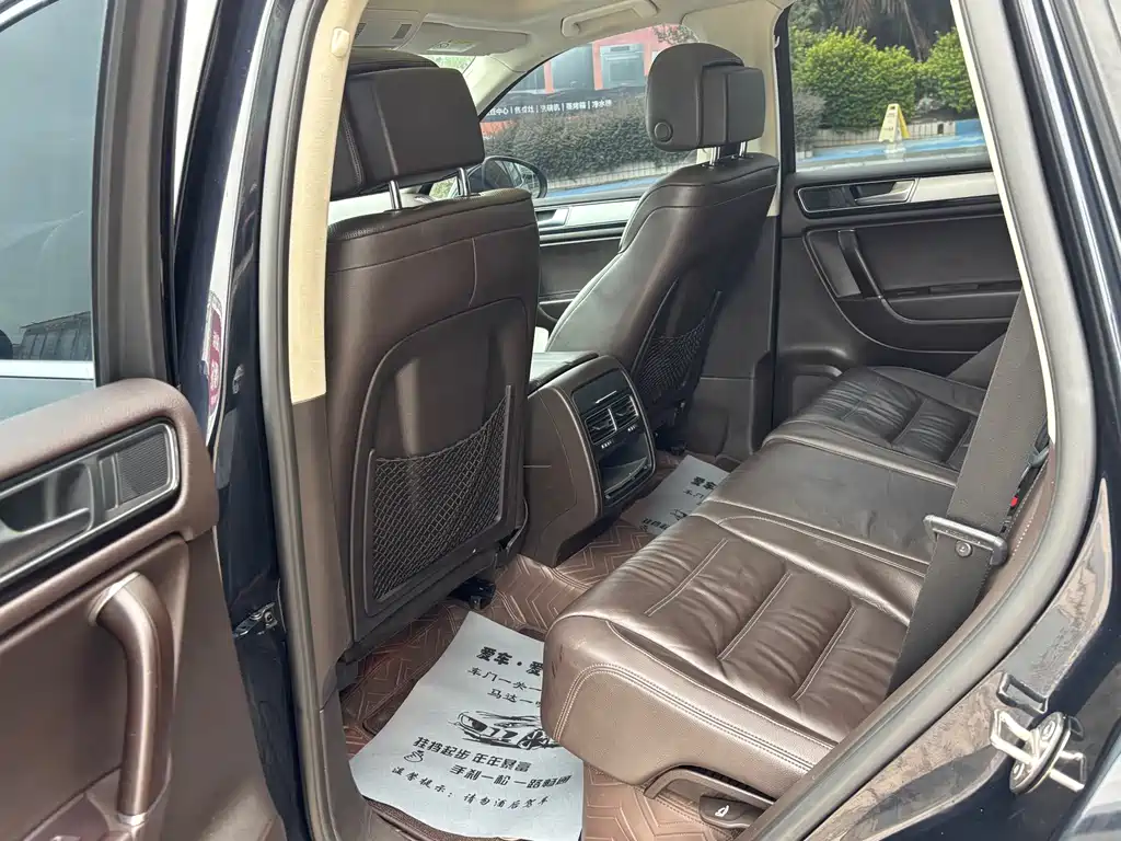 Volkswagen Touareg — миниатюра 8
