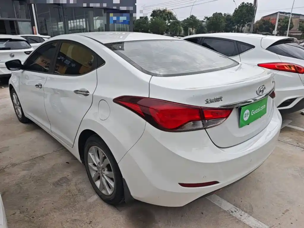 Hyundai Elantra Langdong — миниатюра 5