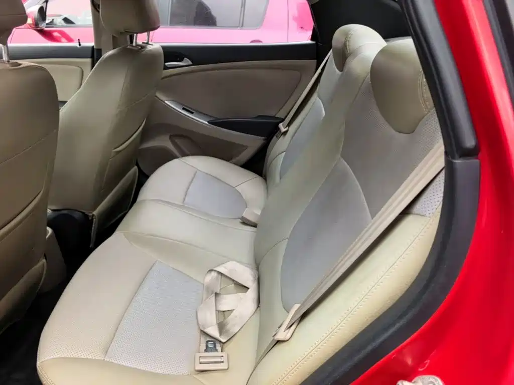 Hyundai Verna — миниатюра 17