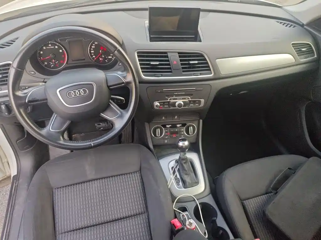 Audi Q3 — миниатюра 5