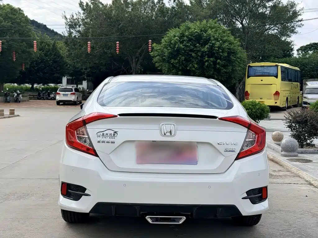 Honda Civic — миниатюра 6