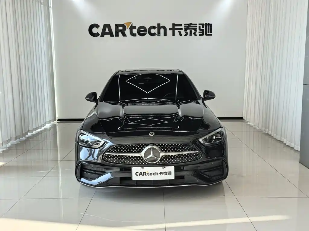 Mercedes-Benz C-Class — миниатюра 2