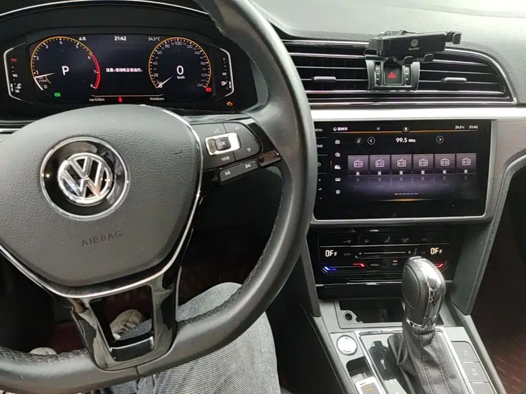 Volkswagen Lamando — миниатюра 10