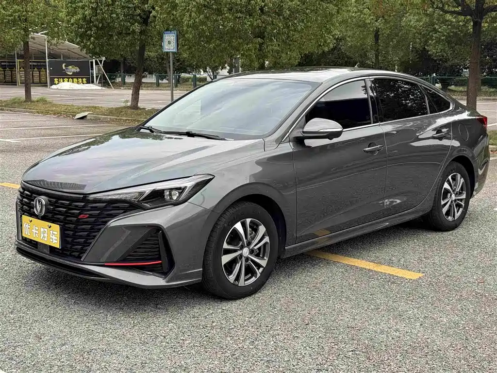Changan Eado — миниатюра 2