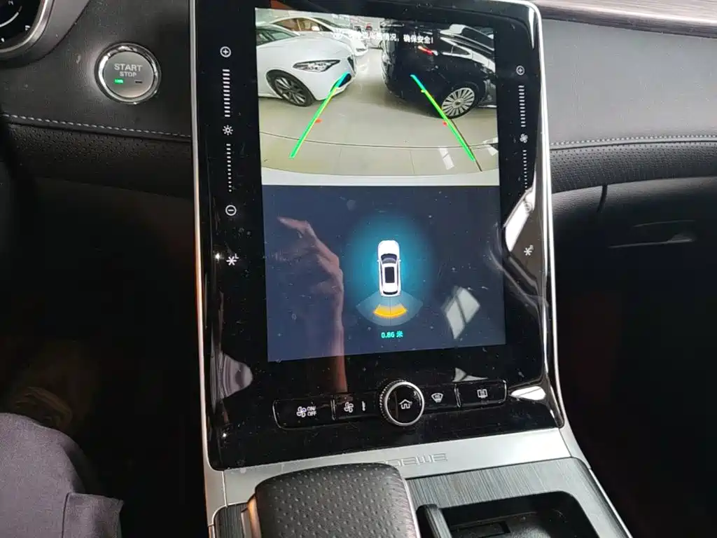 Roewe RX5 — миниатюра 13