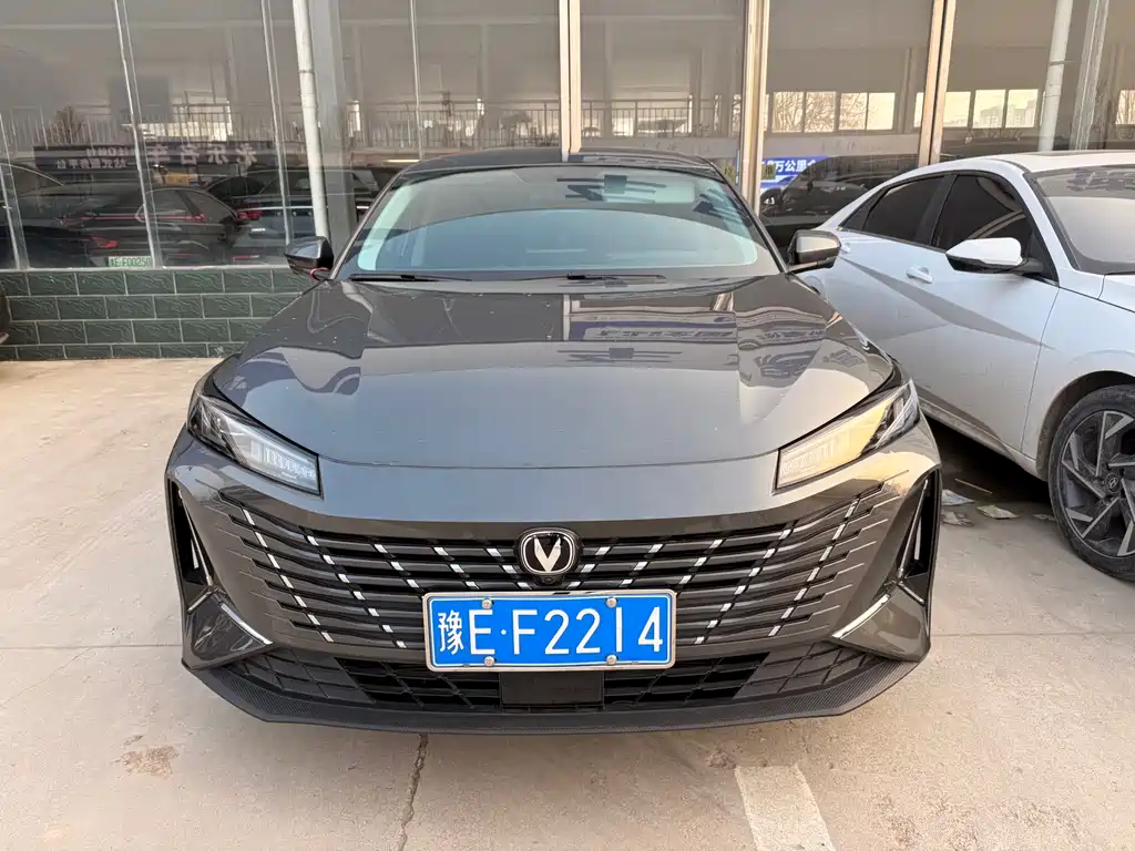 Changan Eado 2025 1.5T 500Bar Luxury