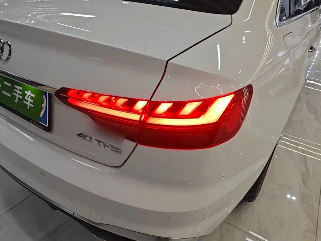 Audi A4L — миниатюра 8