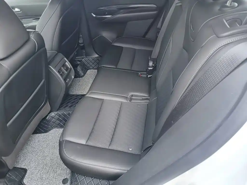 Cadillac XT4 — миниатюра 17