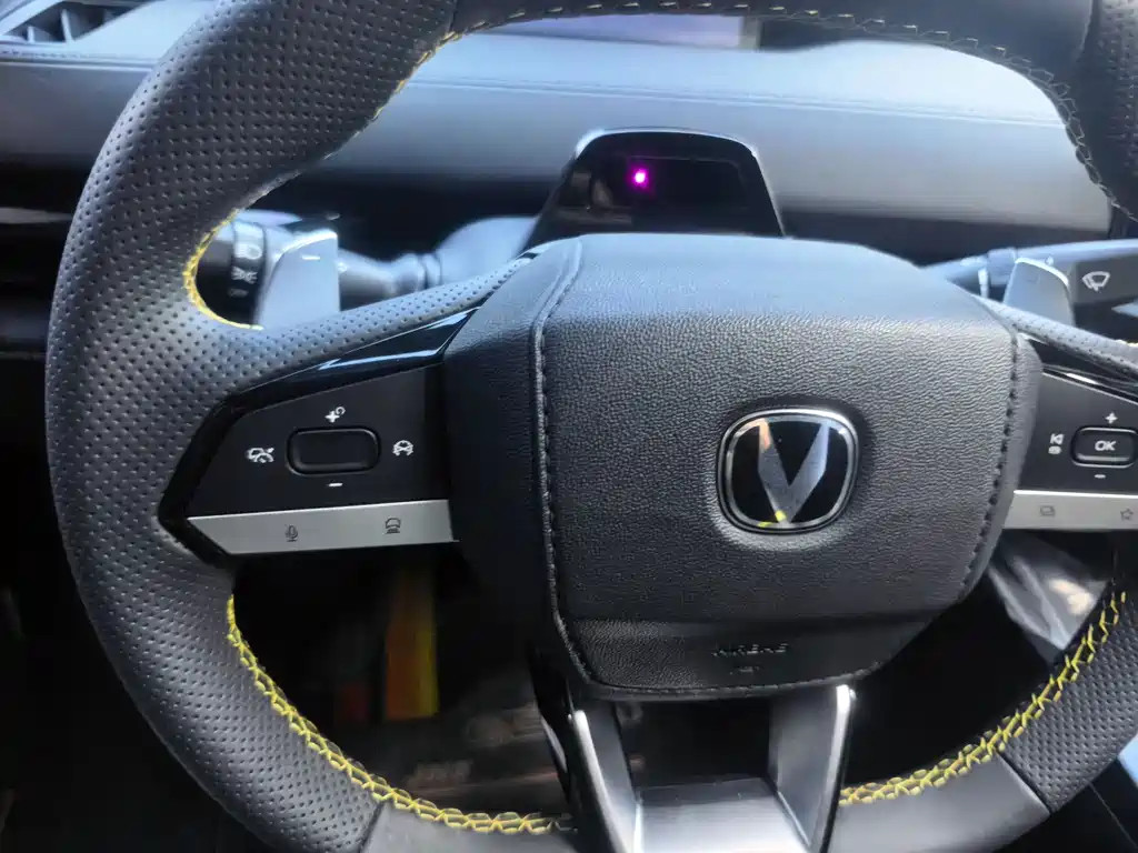 Changan UNI-V — миниатюра 6