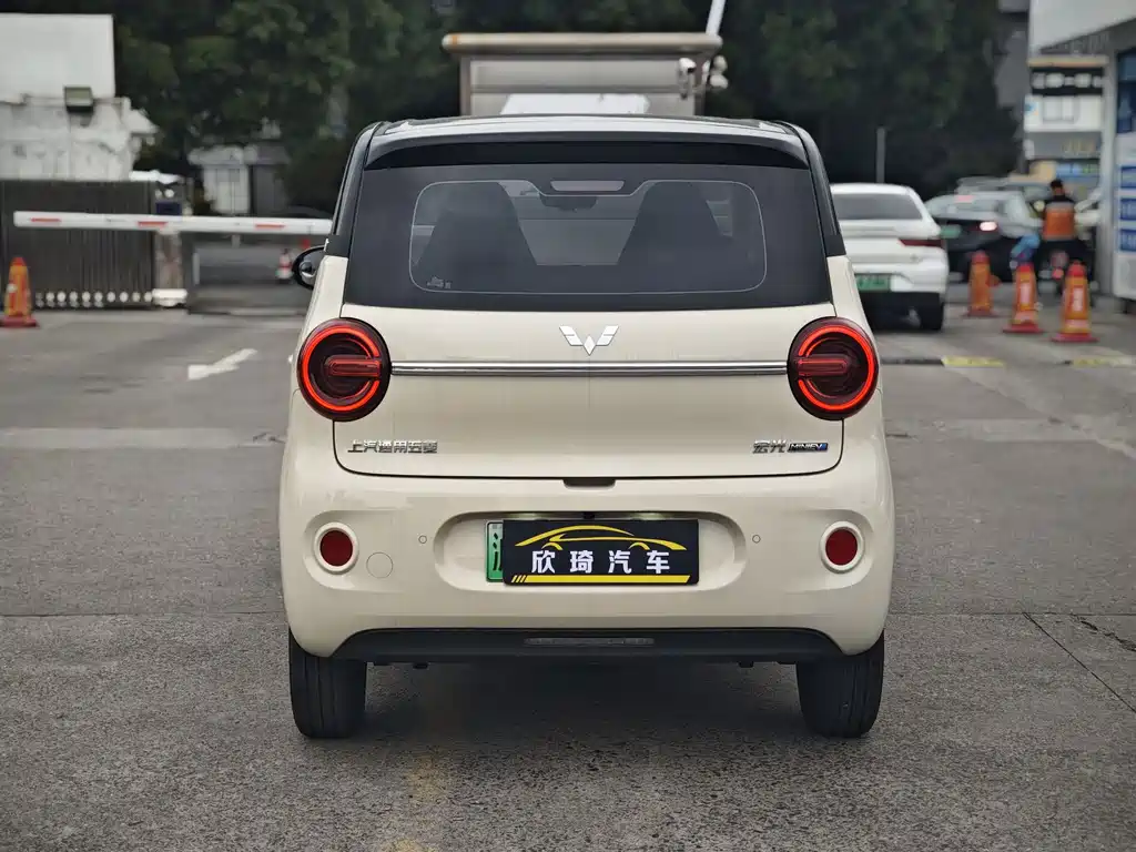 Wuling MINIEV — миниатюра 11