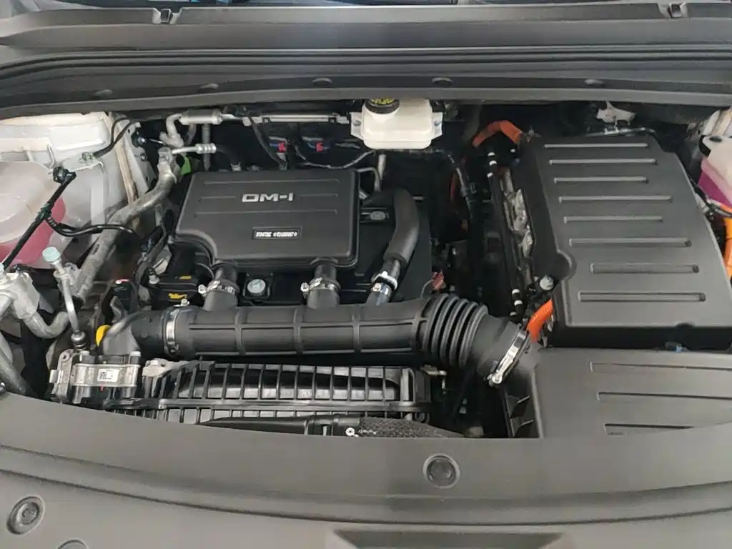 BYD L DM-i — миниатюра 20