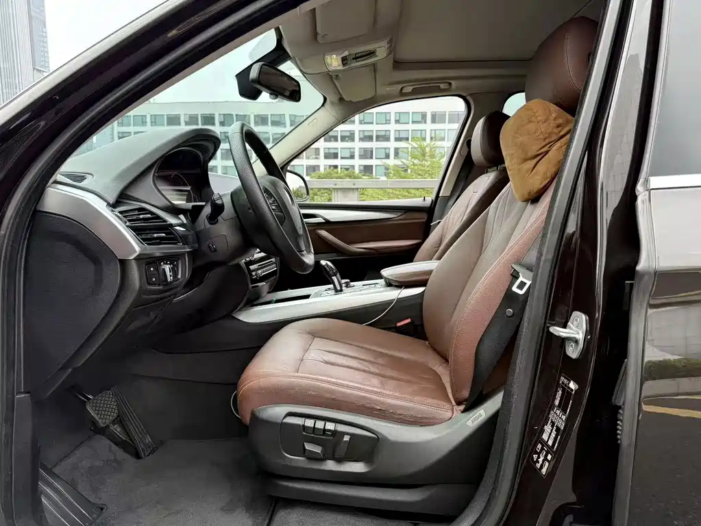 BMW X5 (Import) — миниатюра 21