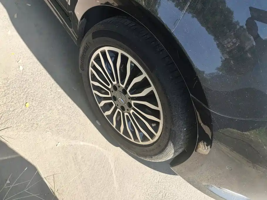 Mercedes-Benz V-Class — миниатюра 6