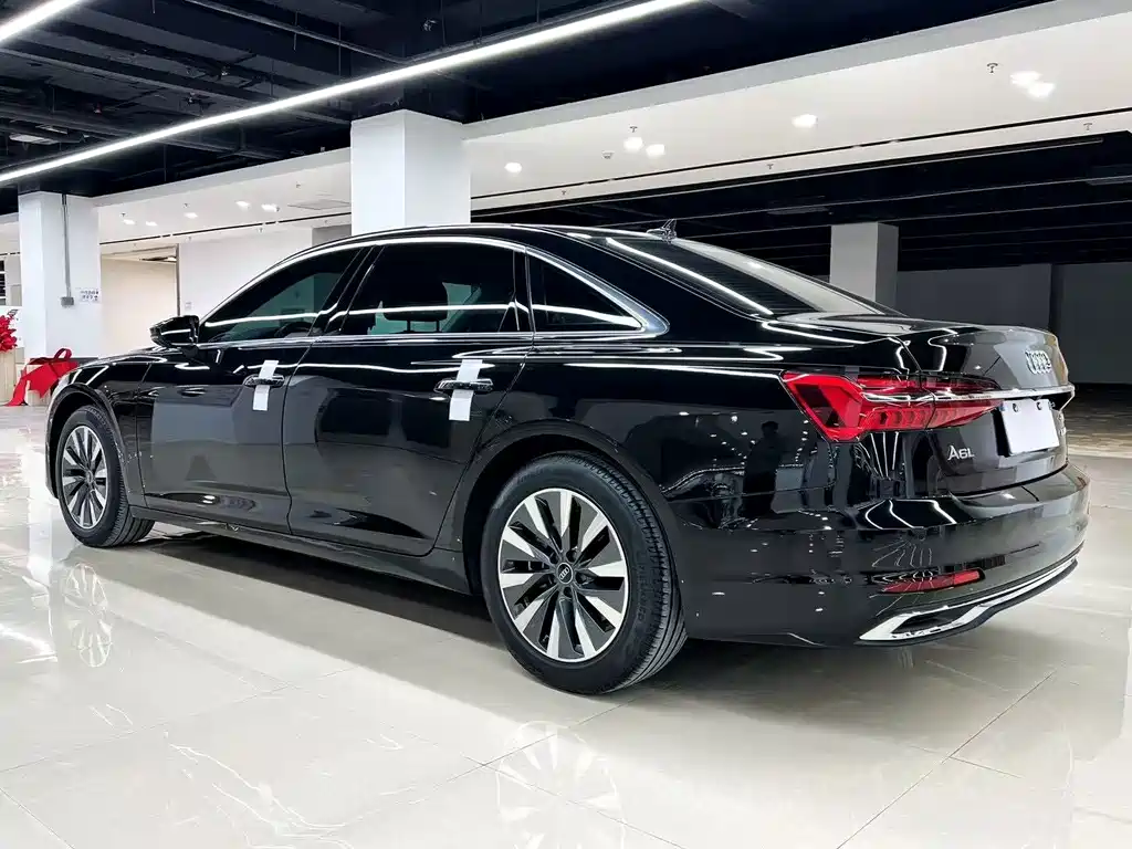 Audi A6L — миниатюра 5