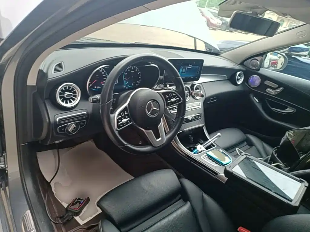 Mercedes-Benz C-Class — миниатюра 10