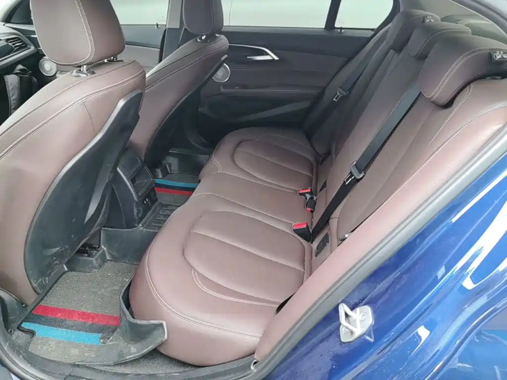 BMW 1 Series — миниатюра 17