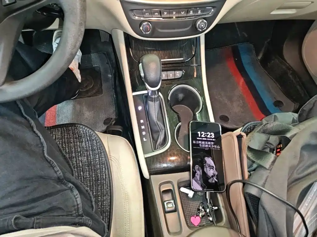Buick Verano — миниатюра 14