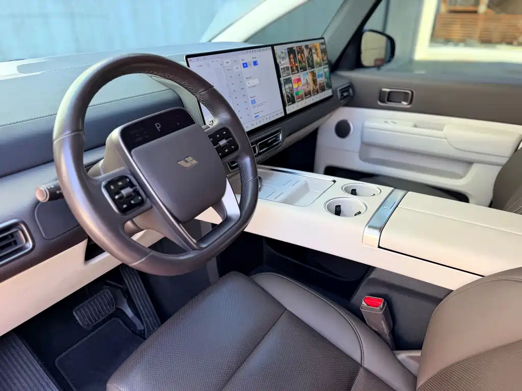 Li Auto Li MEGA — миниатюра 22