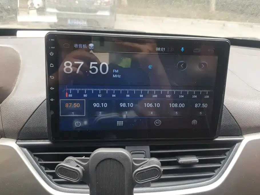 Baojun 310W — миниатюра 13