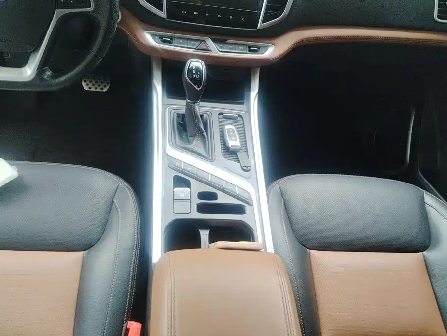 Geely Vision X6 — миниатюра 16