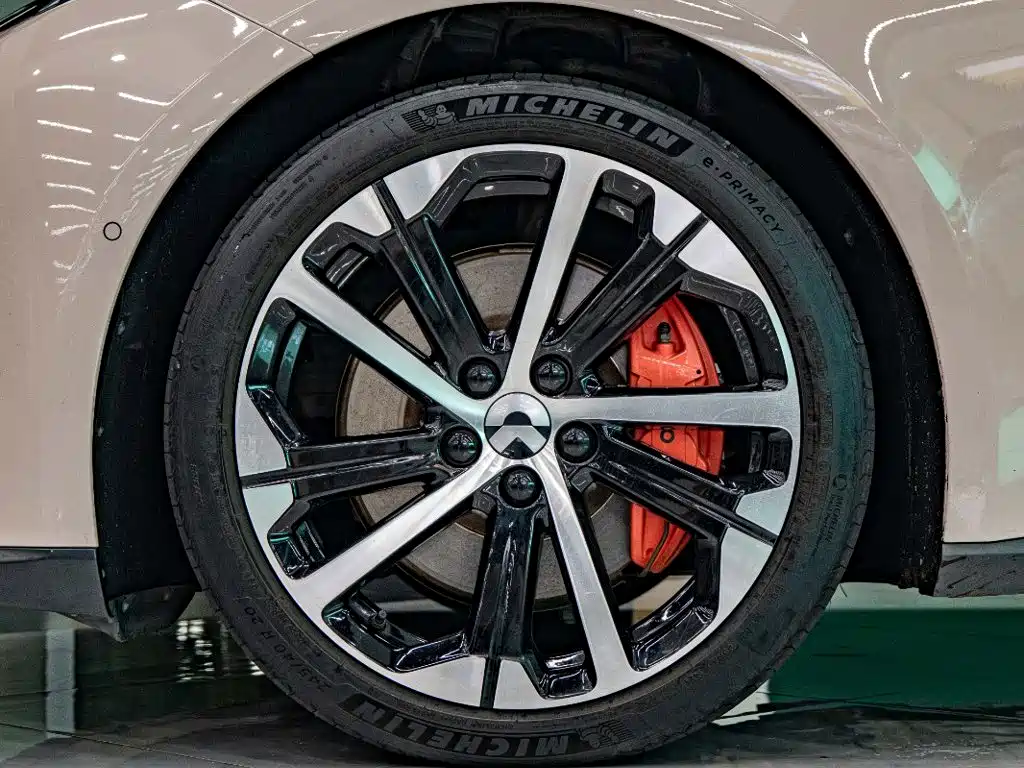 NIO ET5 — миниатюра 5