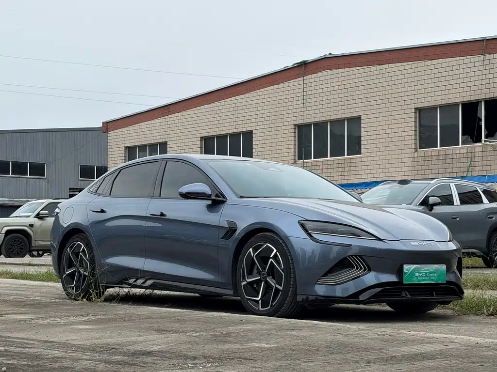 BYD Seal — миниатюра 3