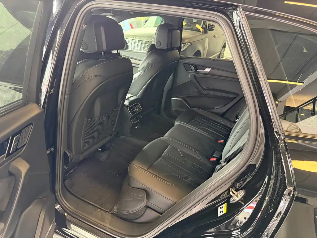 Audi Q5L — миниатюра 8