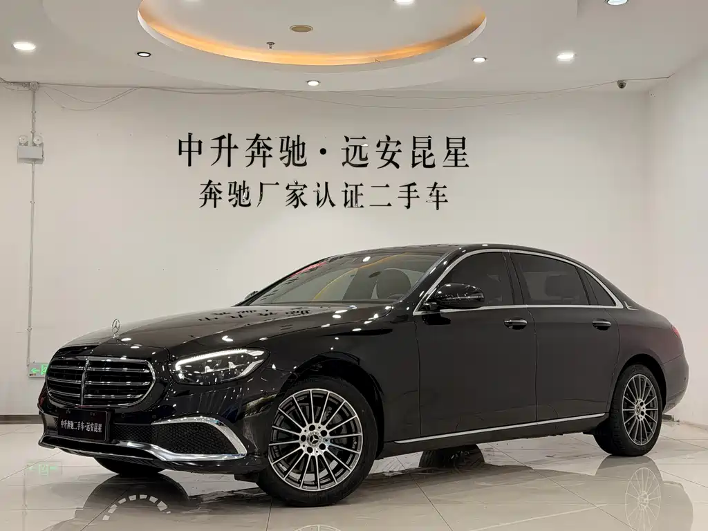 Mercedes-Benz E-Class 2022