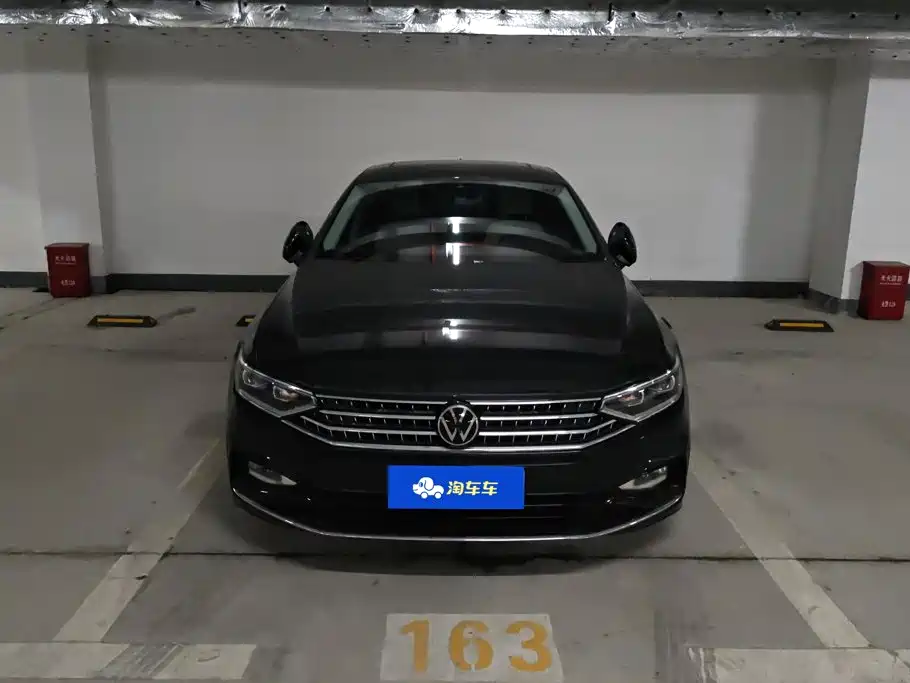 Volkswagen Magotan — миниатюра 2