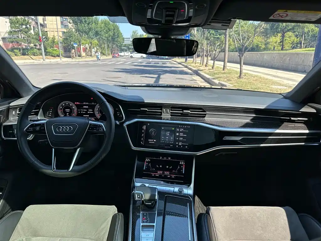 Audi A6L — миниатюра 8