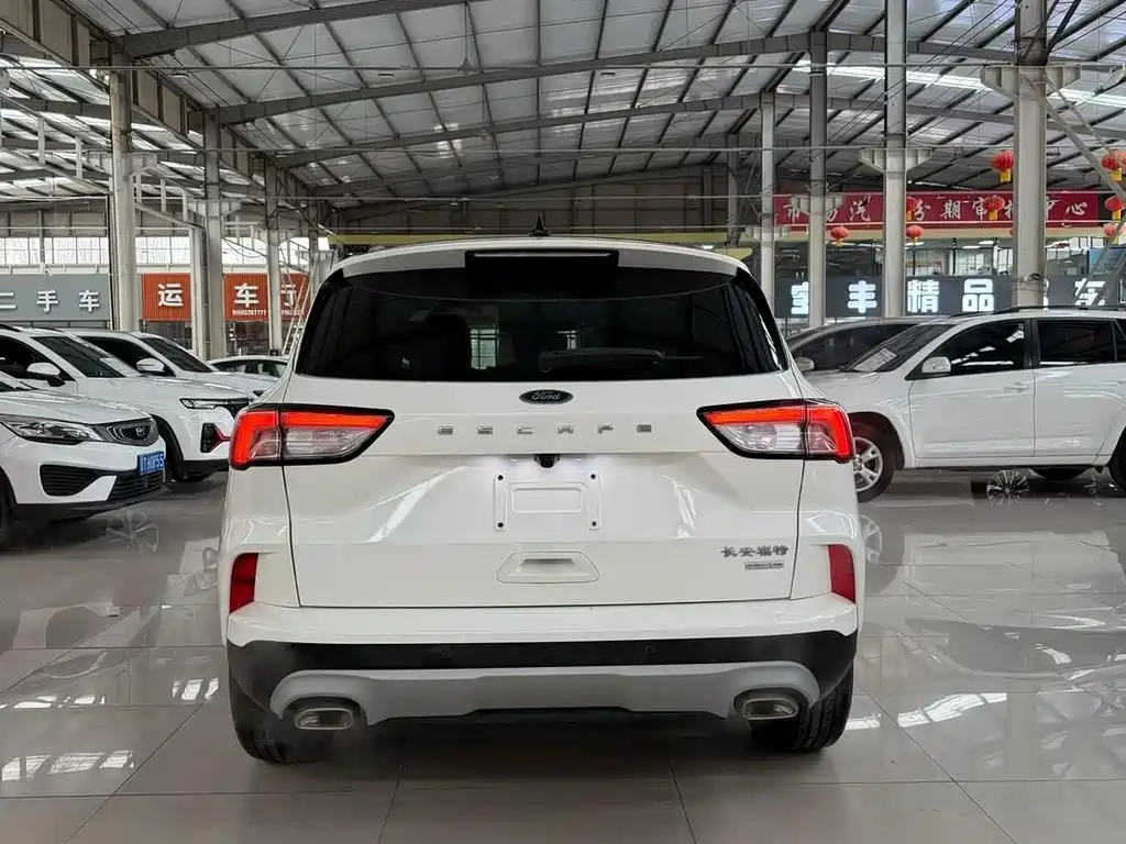 Ford Escape — миниатюра 8
