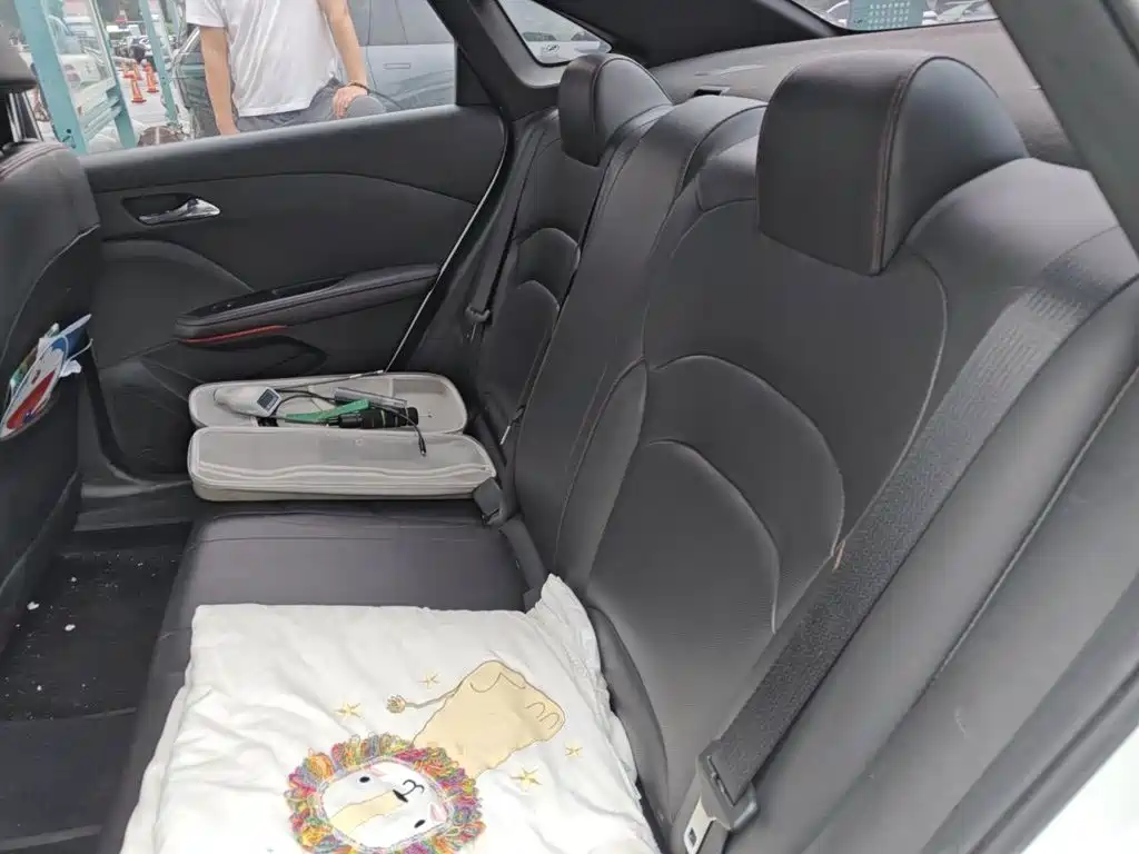 Chevrolet Monza — миниатюра 13