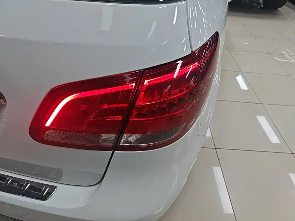 Mercedes-Benz B-Class — миниатюра 8