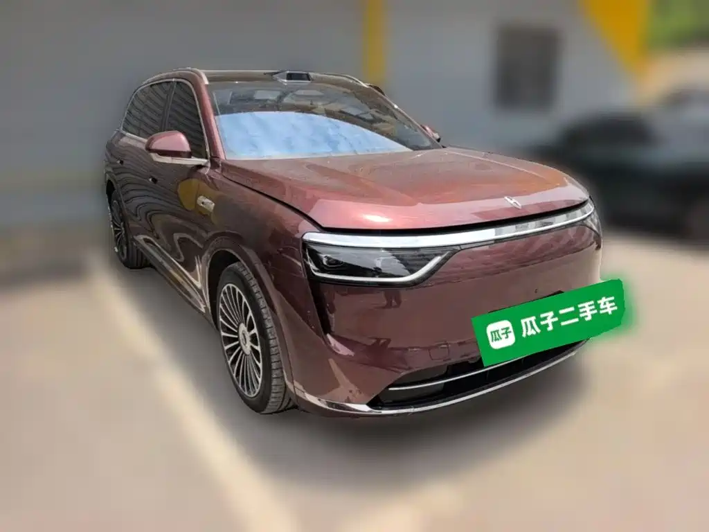 Aito M8 2025 Max+ 53.4kWh 5 мест (192 )