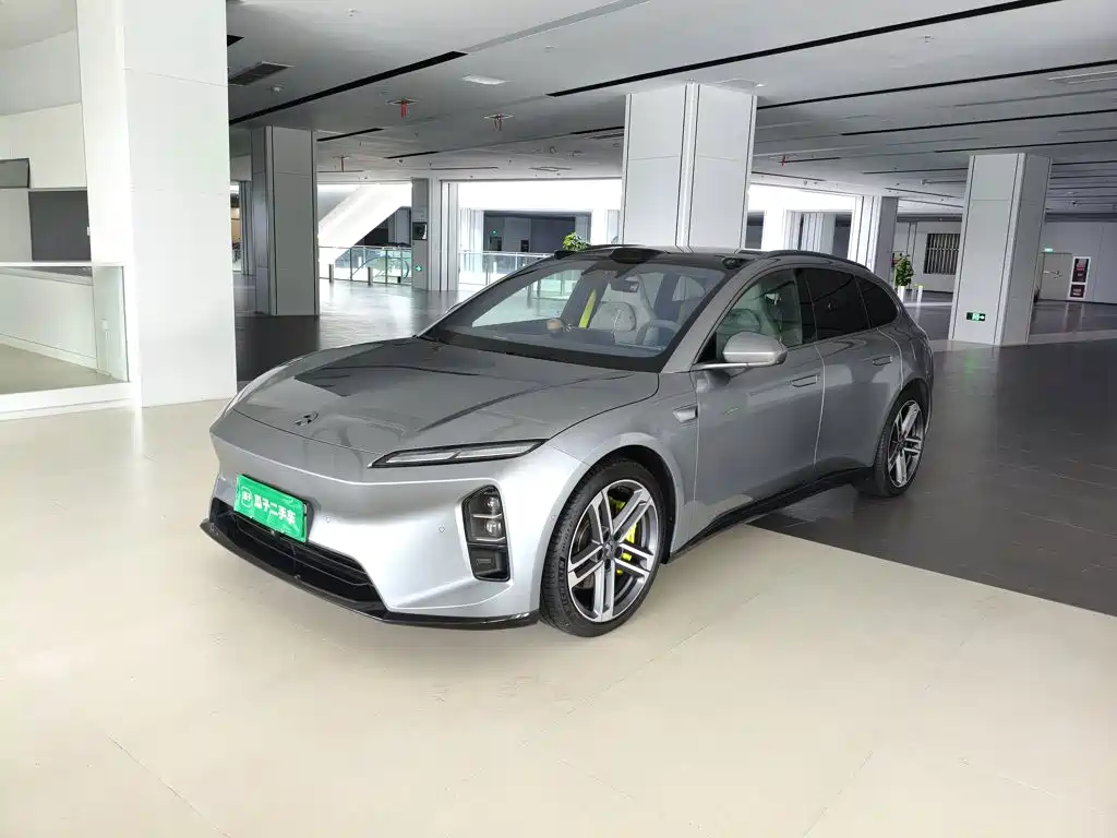 NIO ET5T — миниатюра 2