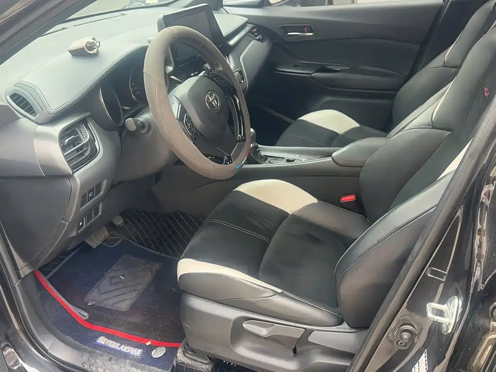 Toyota IZOA — миниатюра 9