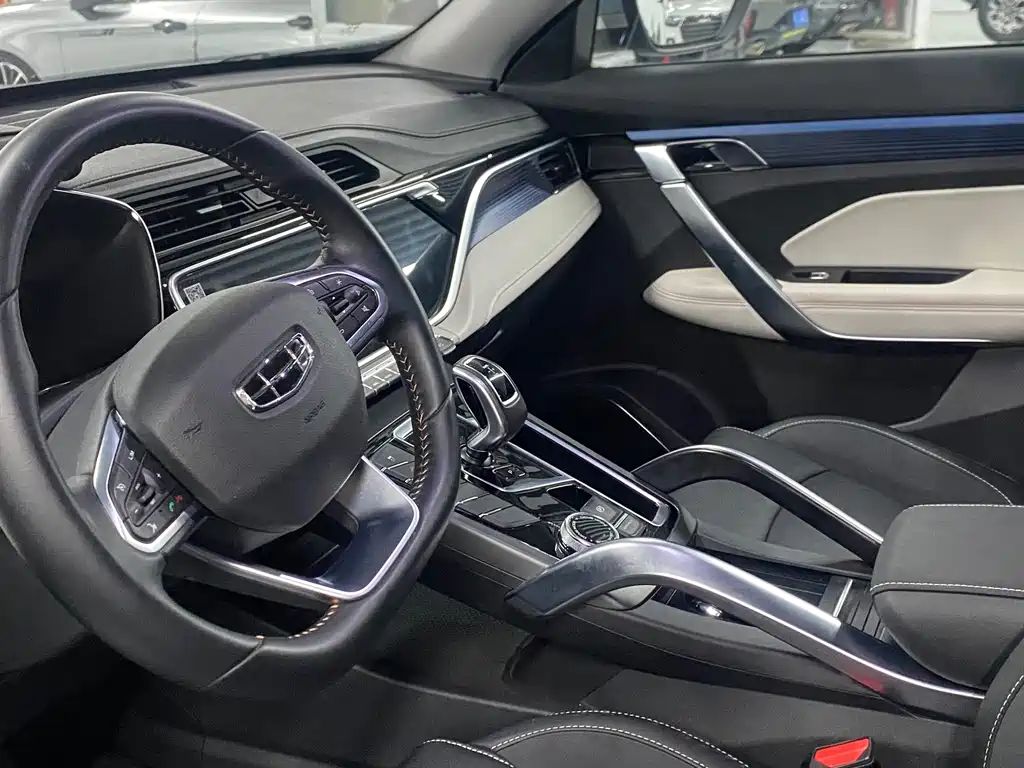 Geely Boyue — миниатюра 8