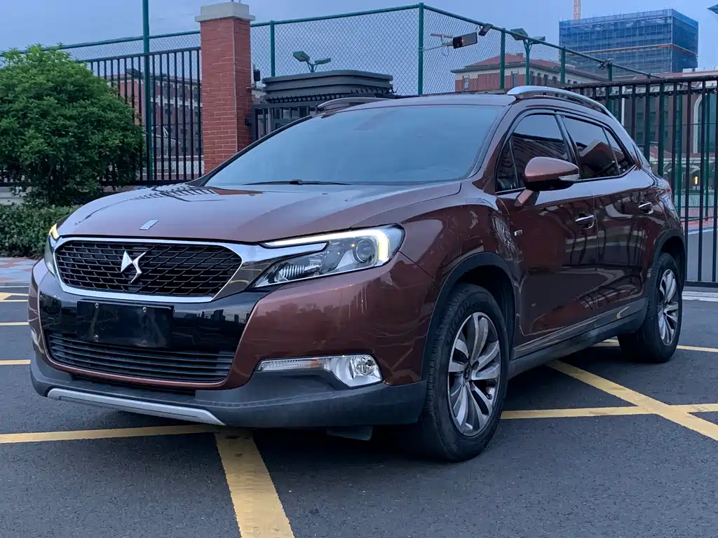 Купить DS DS 6