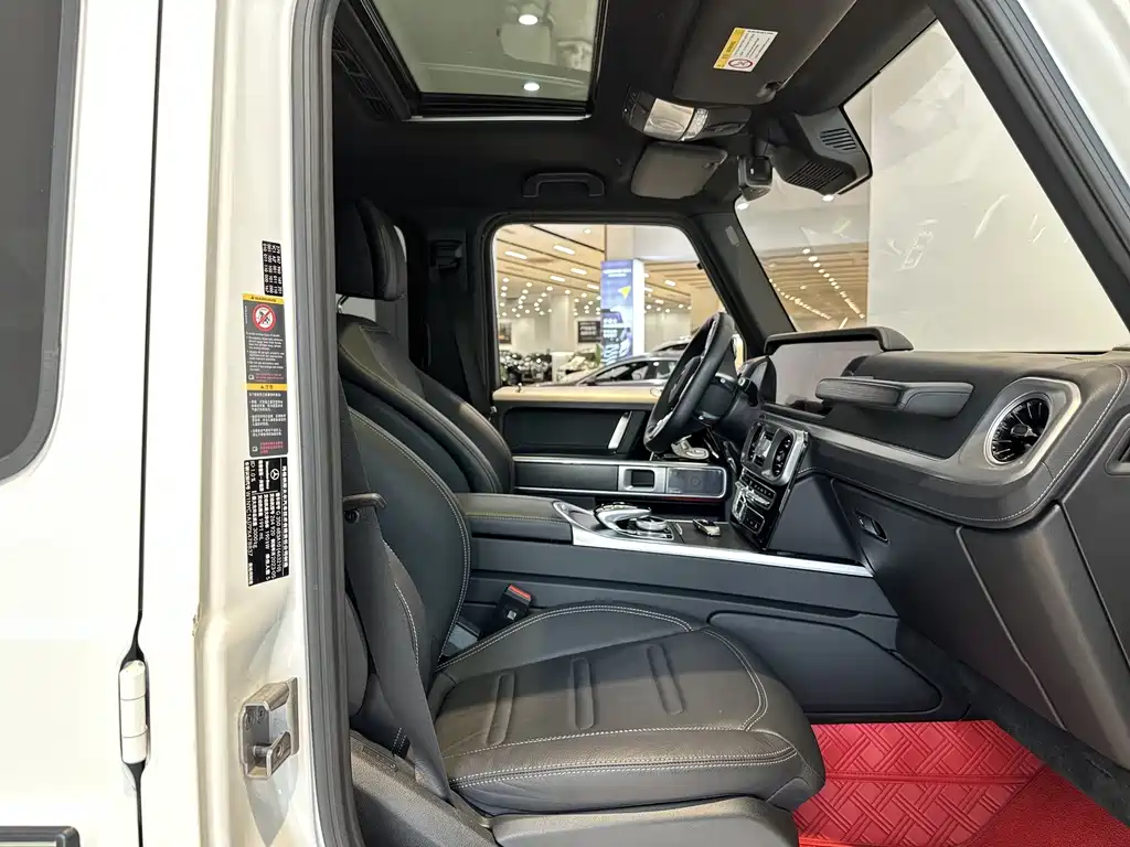 Mercedes-Benz G-Class — миниатюра 16